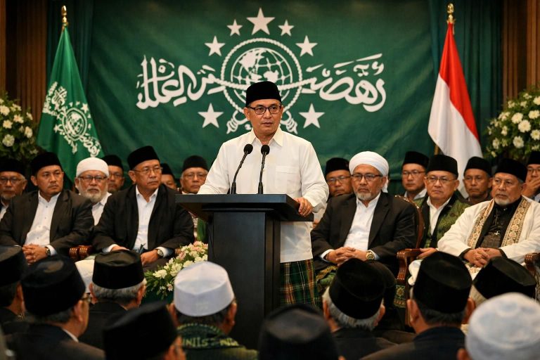 laporan pertanggungjawaban kepemimpinan gus yahya resmi disahkan dalam muktamar nu, membahas pencapaian dan rencana nu ke depan - cnn indonesia.